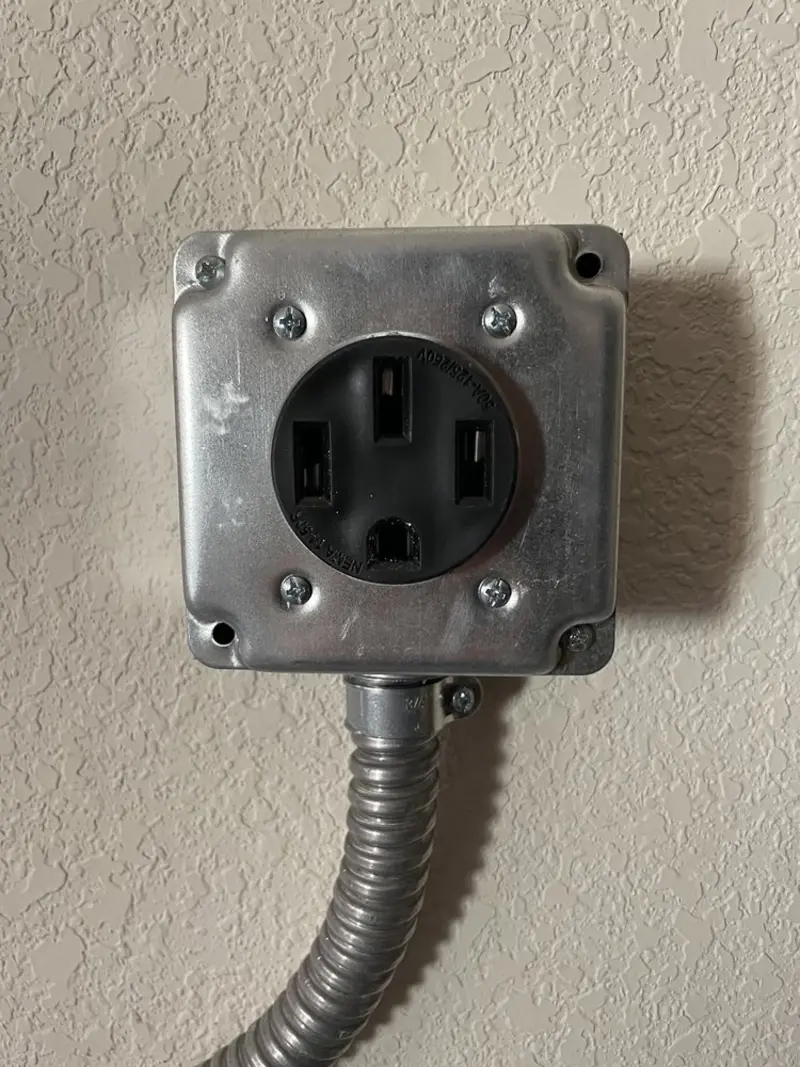 NEMA 14-50 outlet installed for Smart Home Electrical in Nocatee